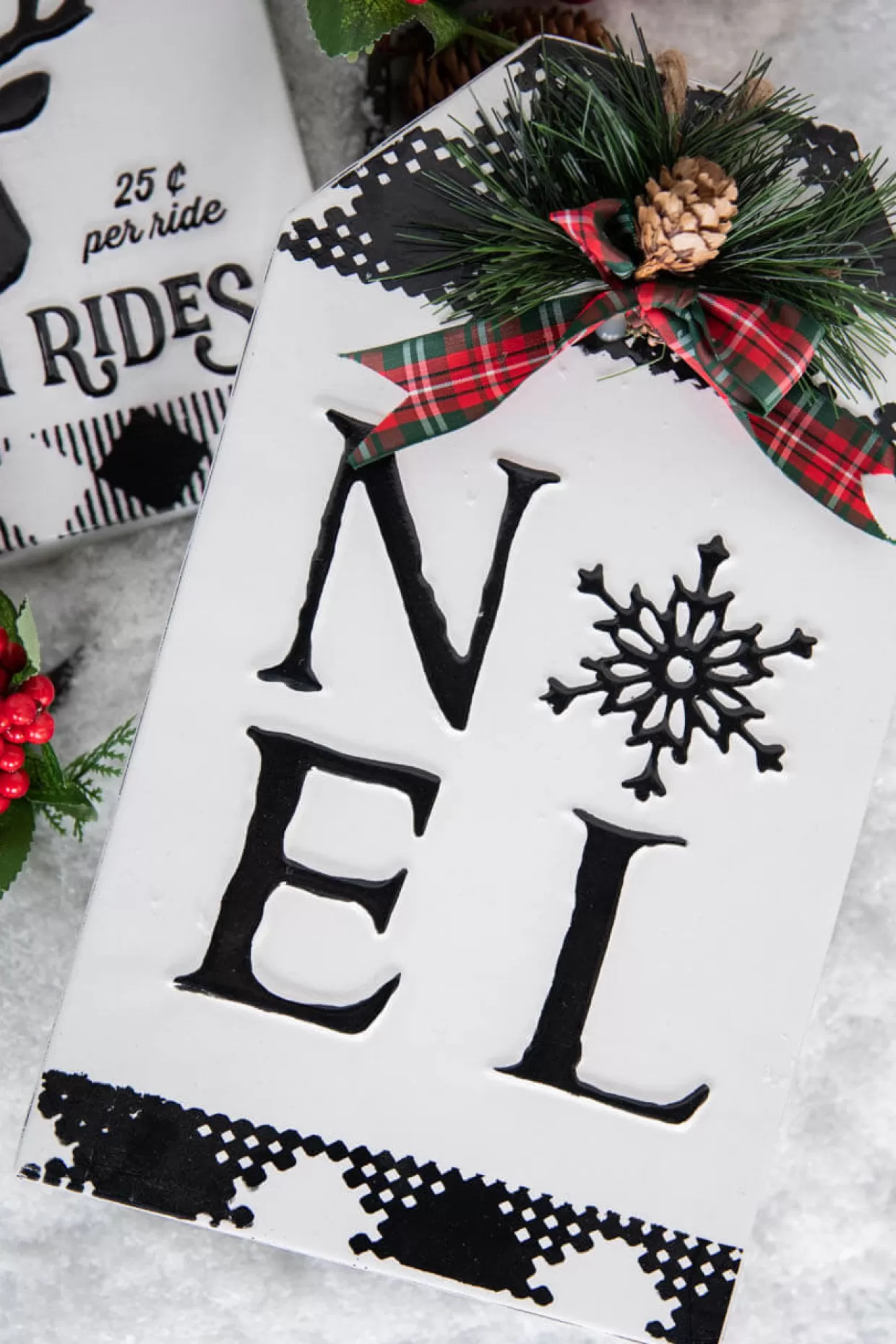 Decorator's Warehouse 12” Metal Embossed Holiday Wall Sign With Floral Accent