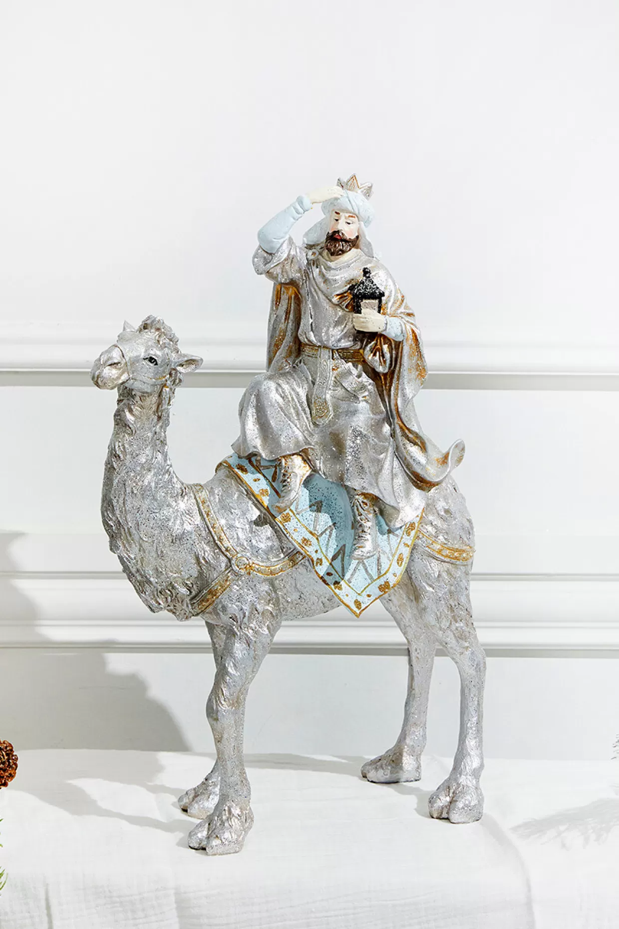Decorator's Warehouse 16" Resin Renaissance Three Kings With Animals - Set Of 3