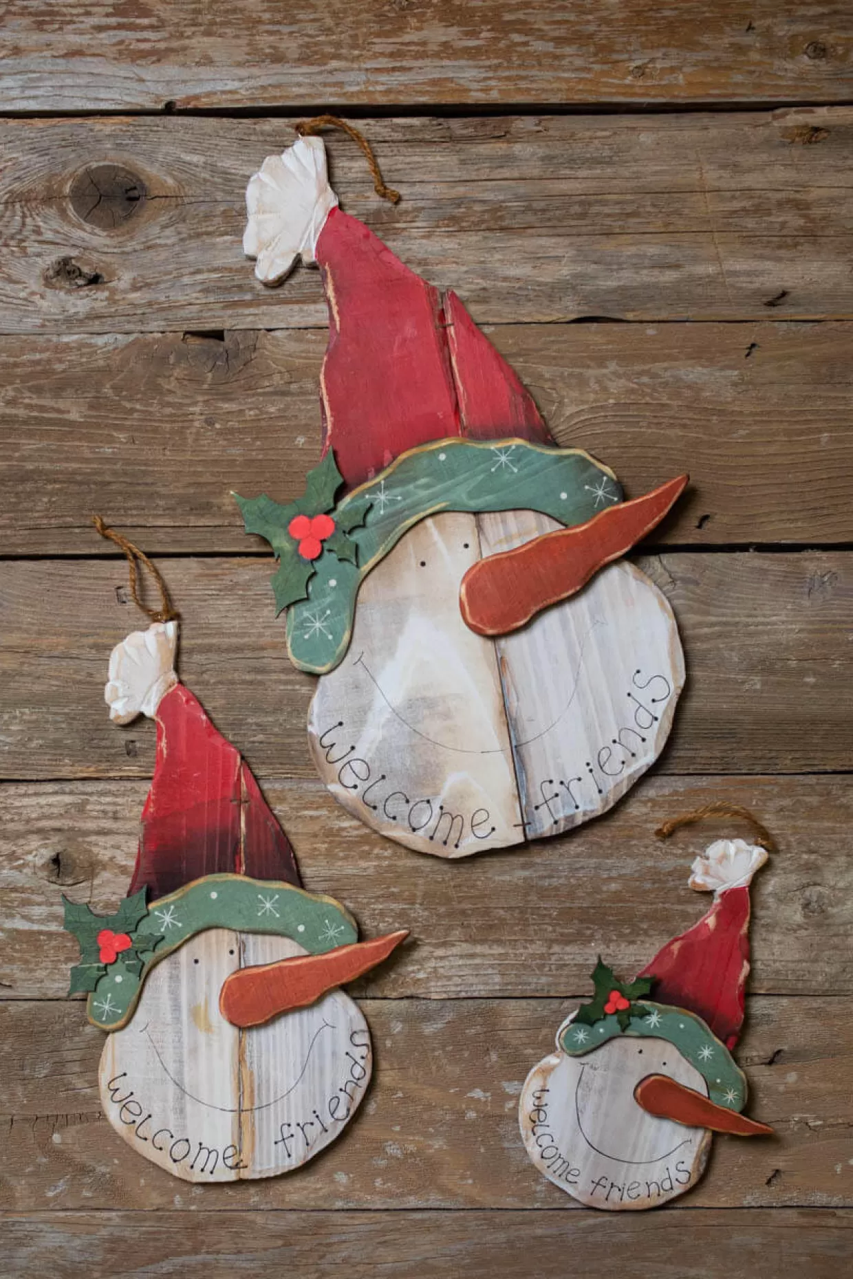 Decorator's Warehouse 18" Wood Snowman Head Wall Decor - Set Of 3