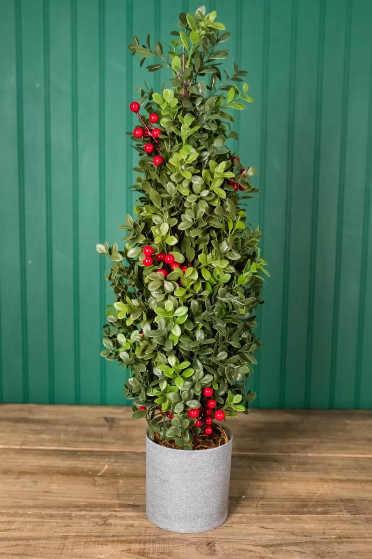 Decorator's Warehouse 20” Holiday Potted Boxwood Tree W/ Berry