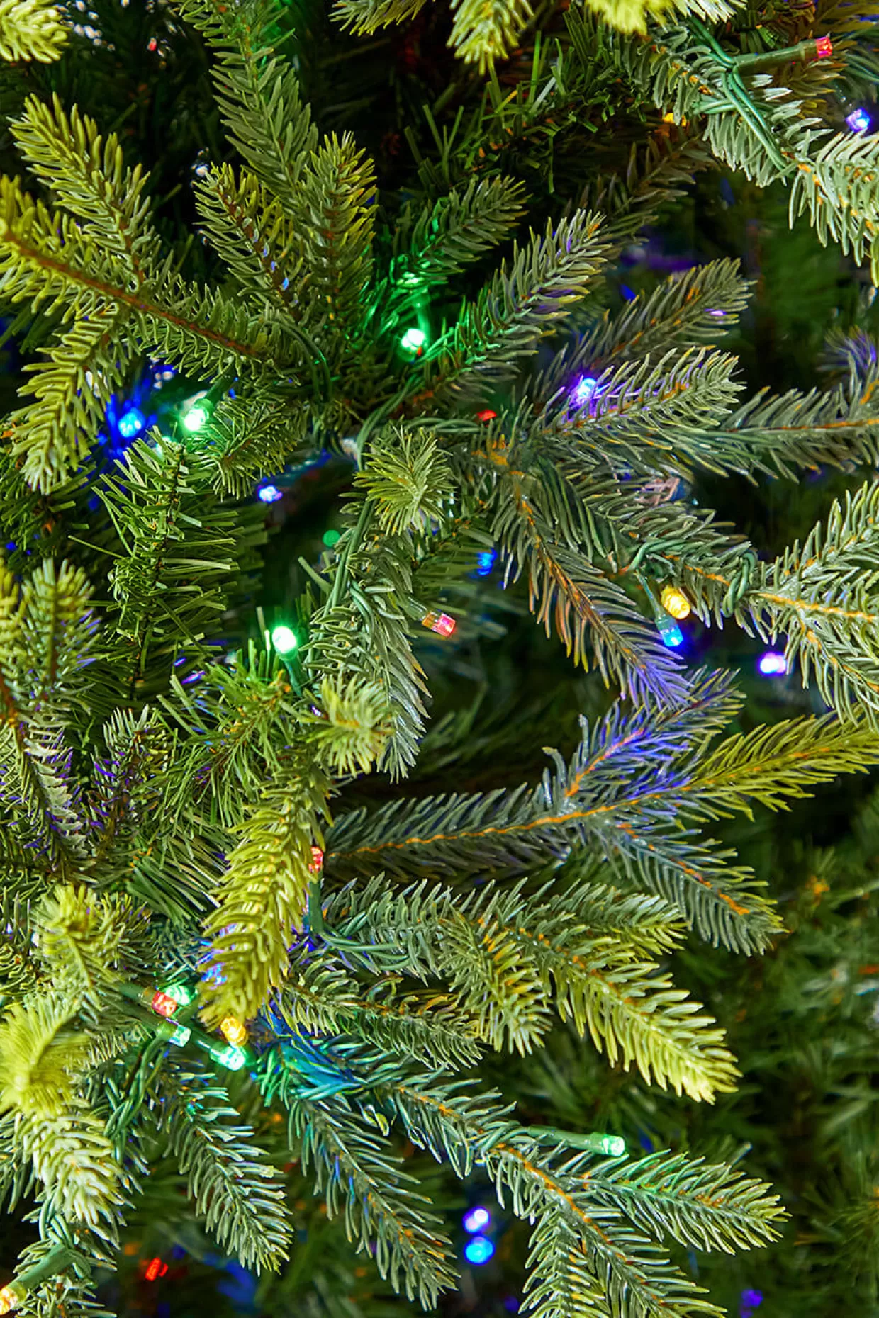 Decorator's Warehouse 7.5' Deluxe Trinity Pine Artificial Christmas Tree With 2000 Color-Changing Lights