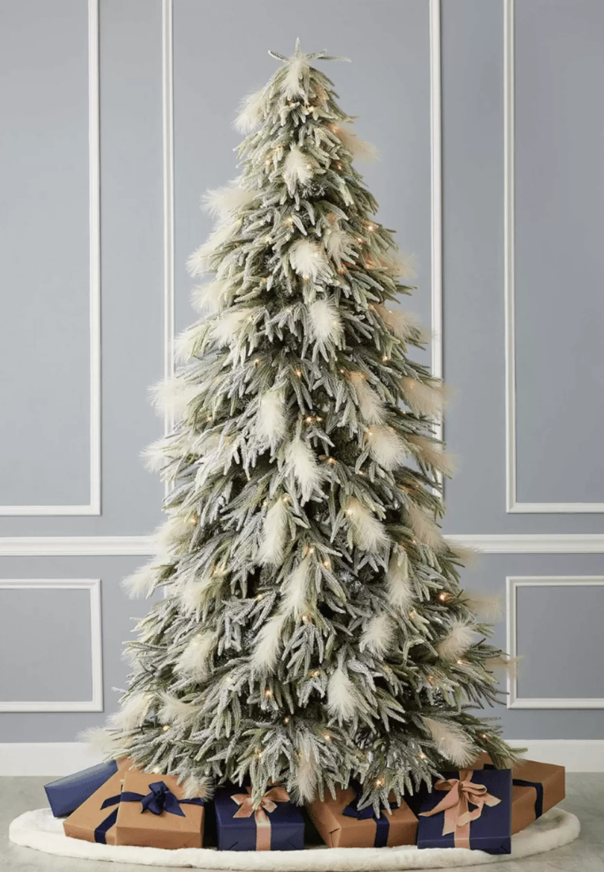 Decorator's Warehouse 9' Pine And Pampas Artificial Christmas Tree With 700 Warm White LED Lights