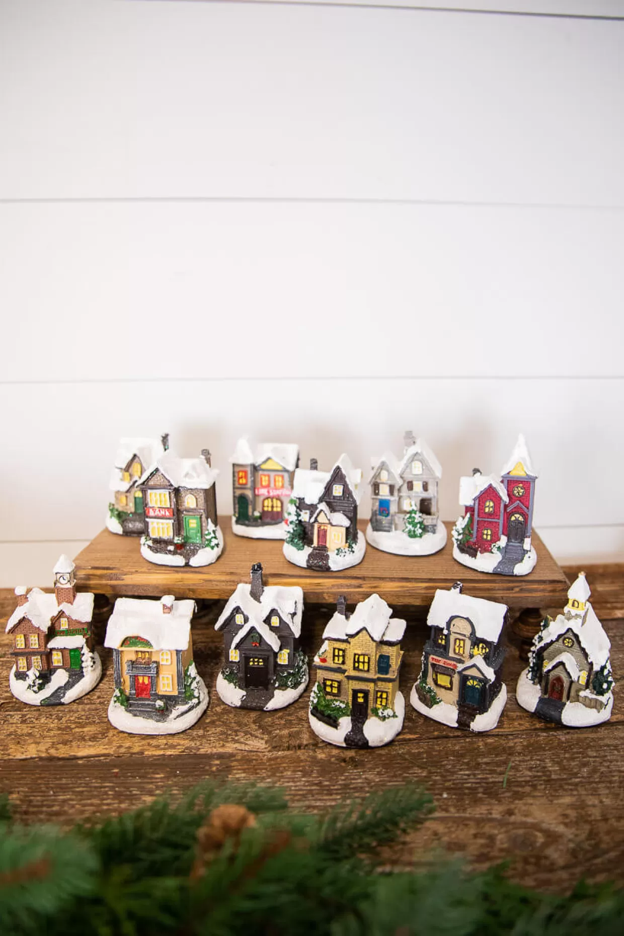 Decorator's Warehouse Lighted Holiday House With Battery Powered LEDs